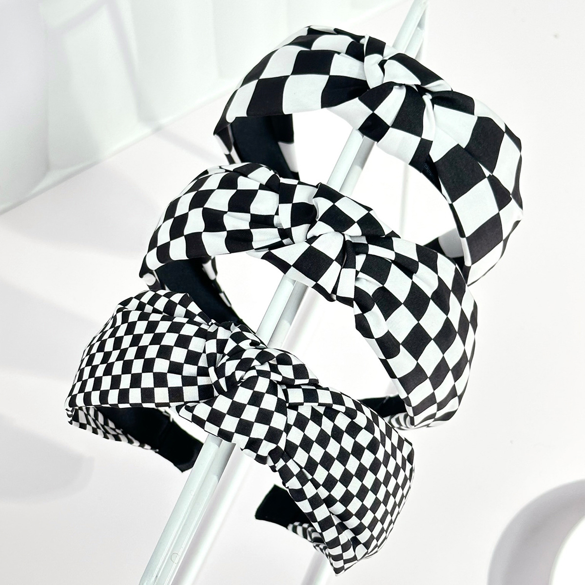 Serre-têtes à carreaux noirs e - Women Accessories Wholesale China avis et prix